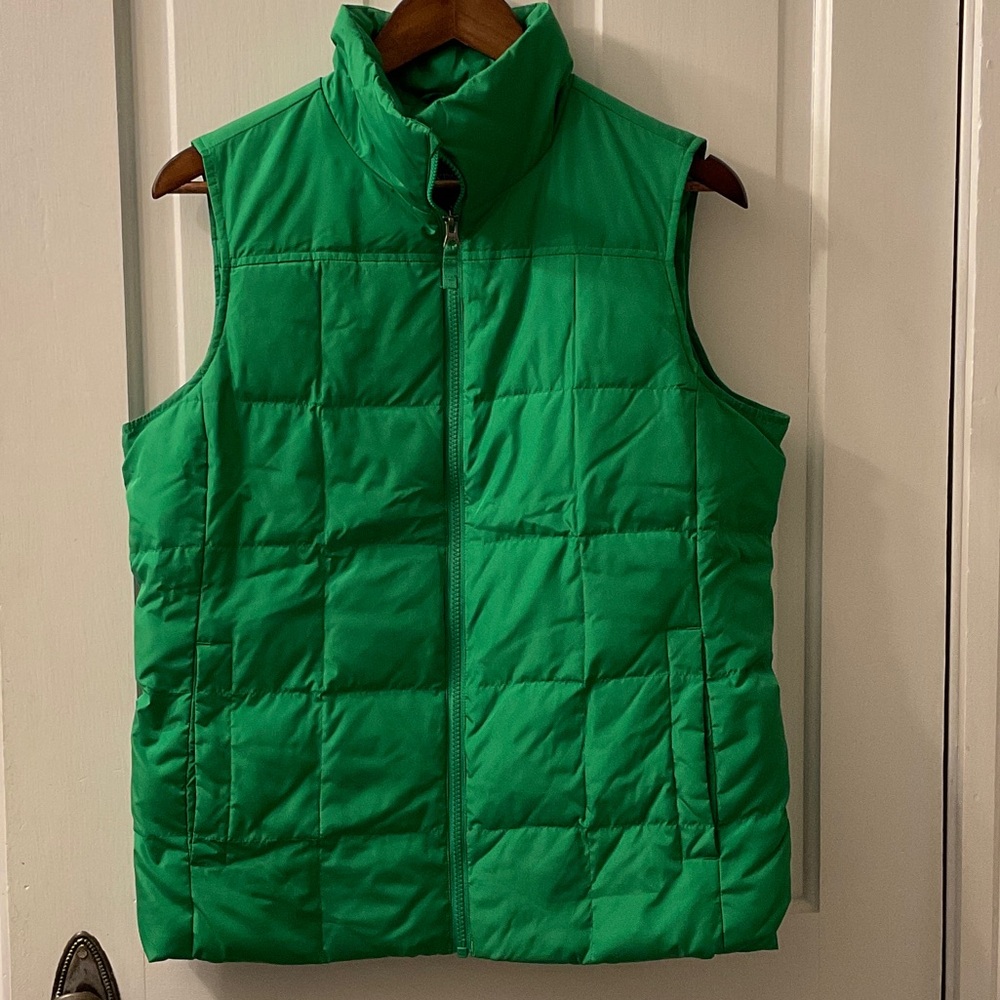Lands' End Kelly Green Puffer Vest